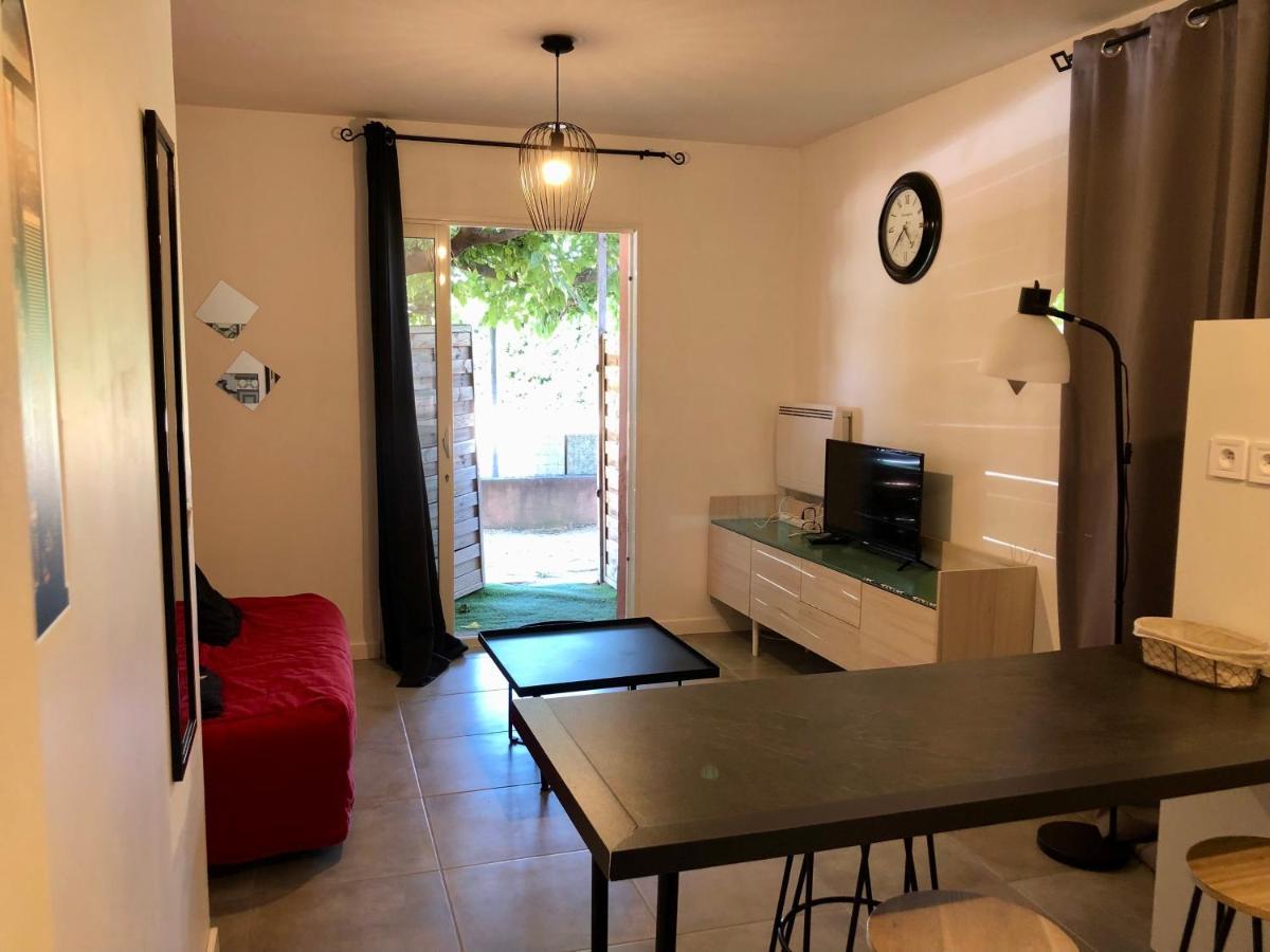 Studio Avec Exterieur Ombrage Saint-Marcel-lès-Valence Dış mekan fotoğraf